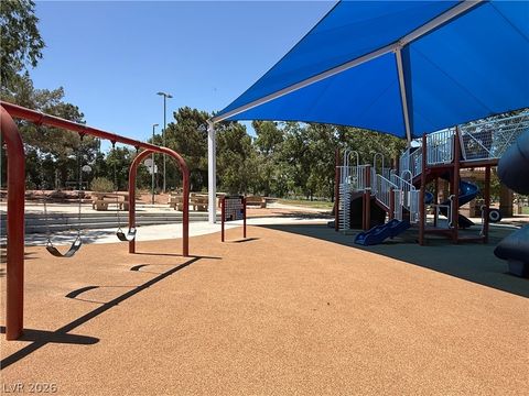 Tiny photo for 33 TRAILSIDE Court, Henderson, NV 89012 (MLS # 2796551)