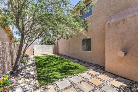 Tiny photo for 33 TRAILSIDE Court, Henderson, NV 89012 (MLS # 2796551)
