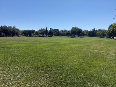 Tiny photo for 33 TRAILSIDE Court, Henderson, NV 89012 (MLS # 2796551)