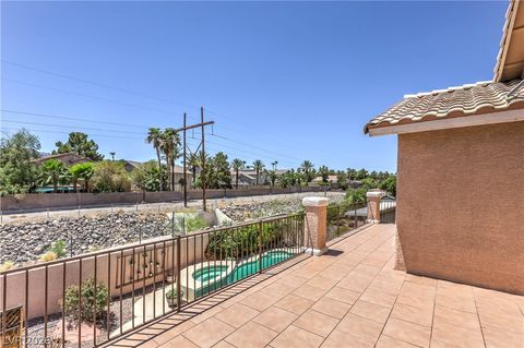 Tiny photo for 33 TRAILSIDE Court, Henderson, NV 89012 (MLS # 2796551)