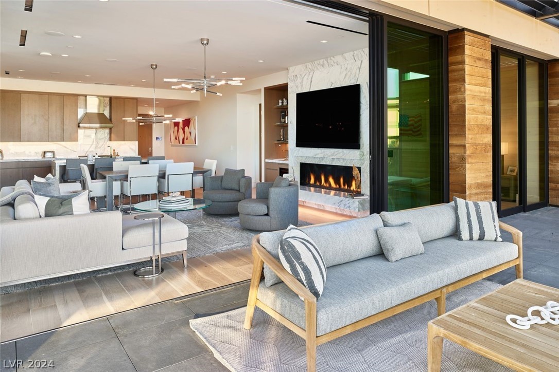 11660 Summit Club Drive 212