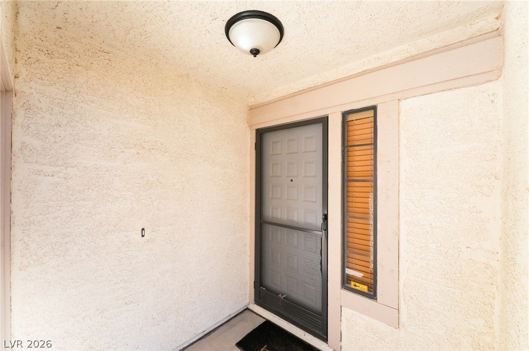 8466 Palmada Drive