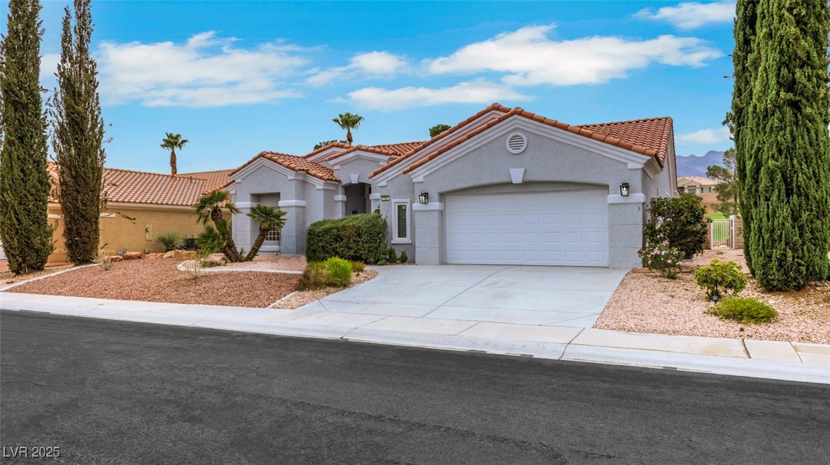 Properties 4 2265 Lauren Drive