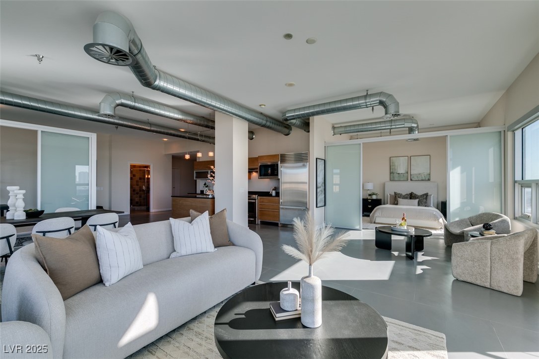 200 Hoover Avenue 903