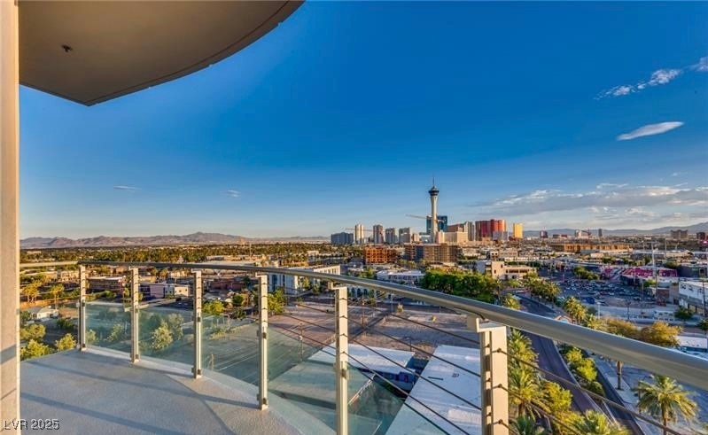 200 Hoover Avenue 903