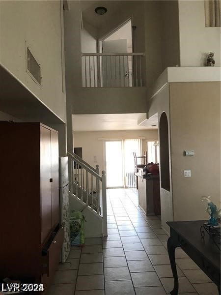 8769 Country View Avenue