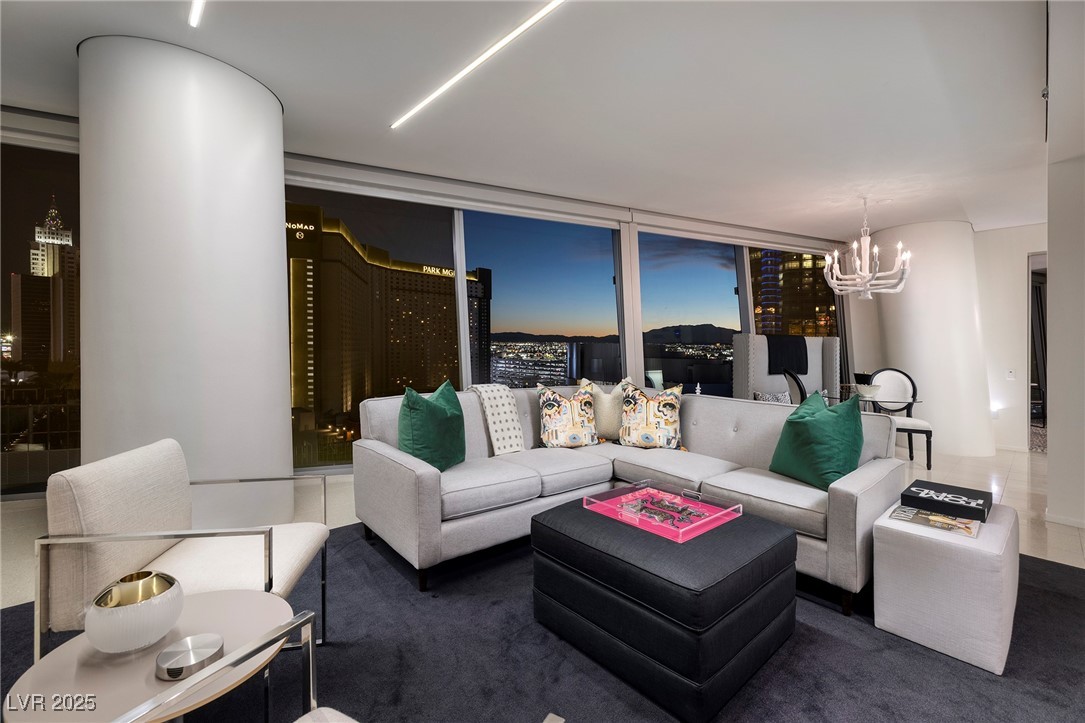 3726 S Las Vegas Boulevard 1107