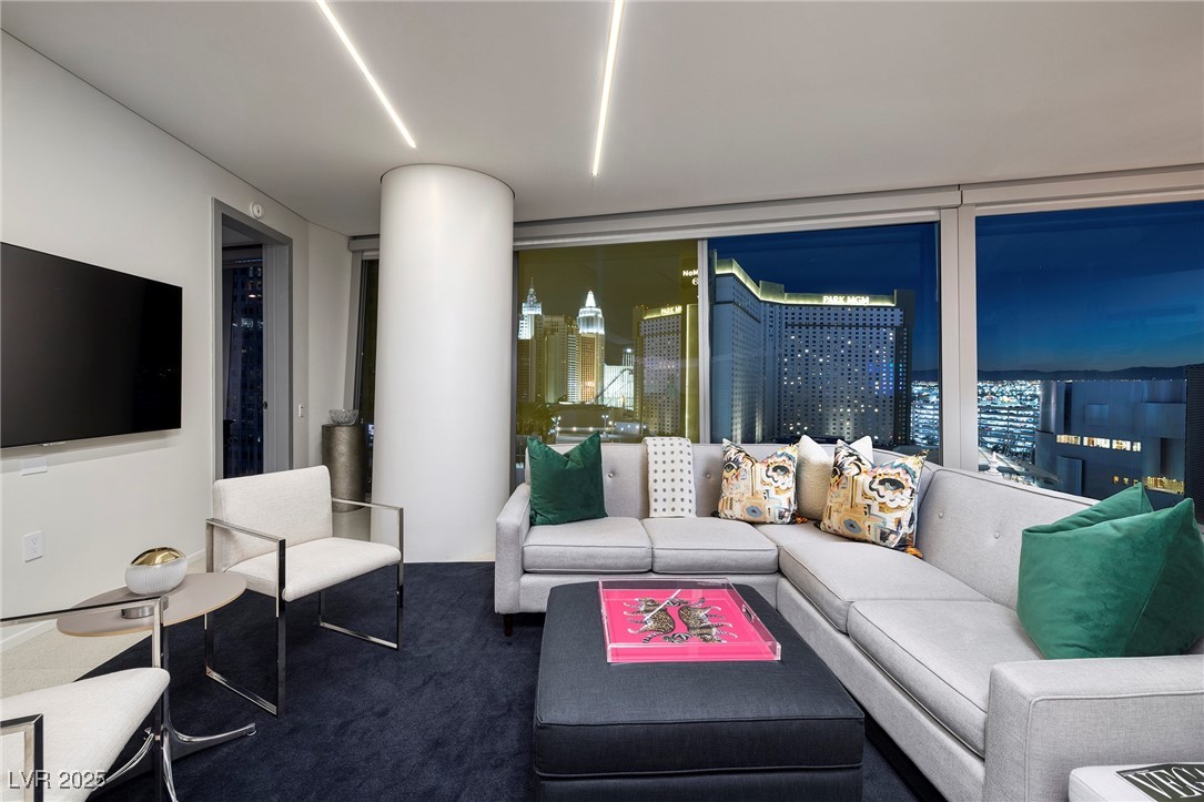 3726 S Las Vegas Boulevard 1107