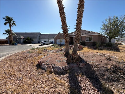 Homes For Sale - 478 Hank Circle<br/> Overton, NV 89040