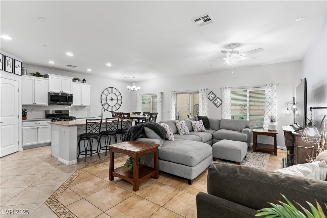 41 Jasmine Point Street