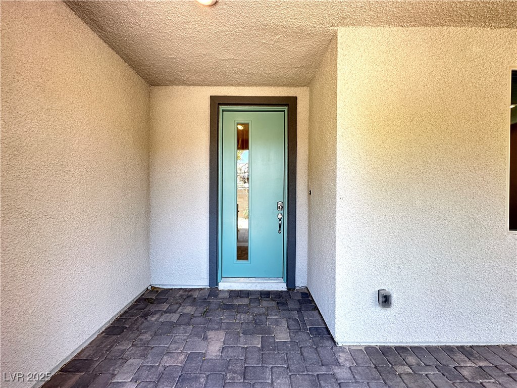 Properties 4 483 Fairview Hills Street