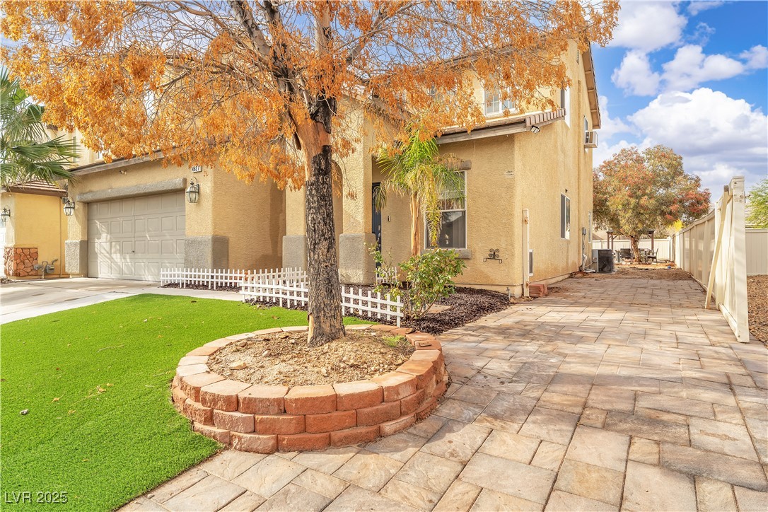 4827 White Jade Street