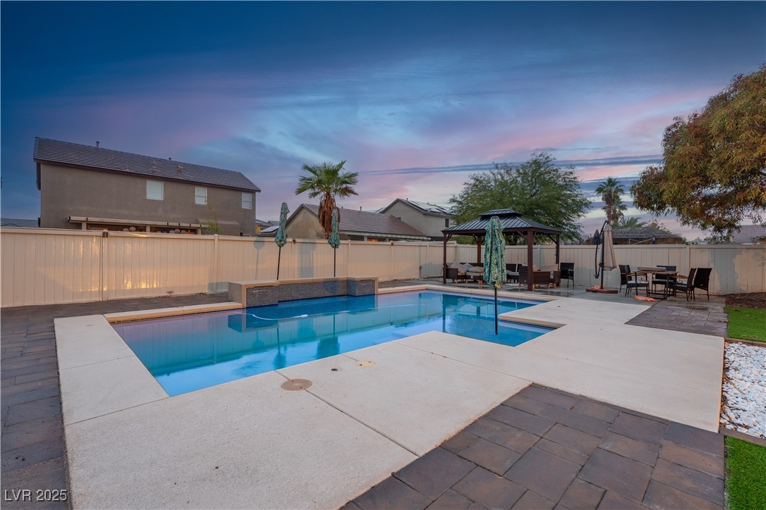 4827 White Jade Street