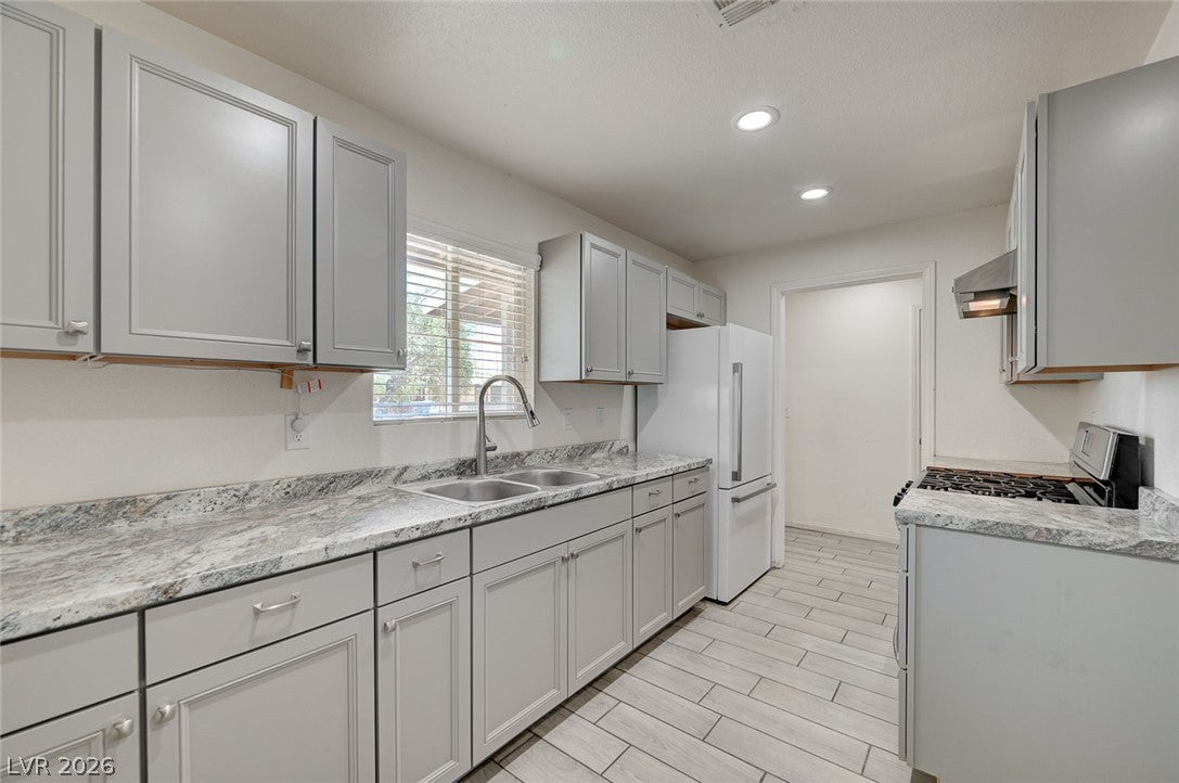 2300 Dune Drive