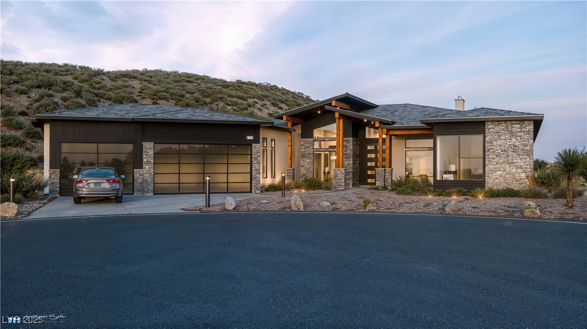 Photo 1 of 11 — 323 Wanda Road, Henderson, NV 89002