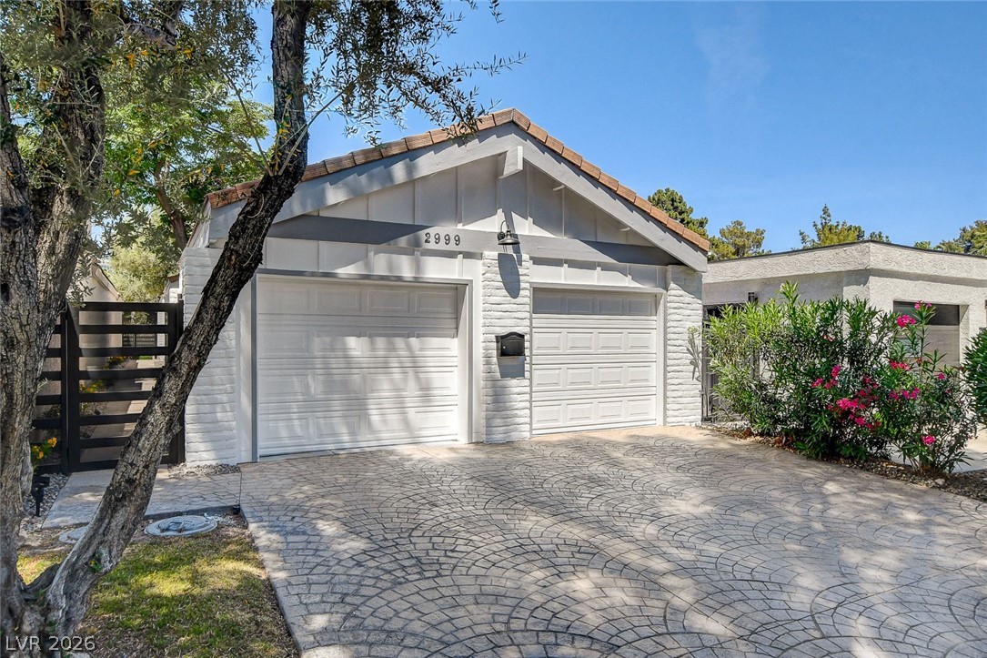 2999 Bel Air Drive