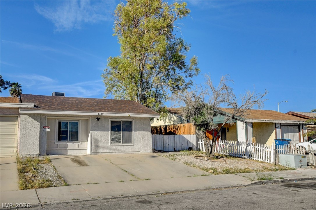 4442 Via San Rafael