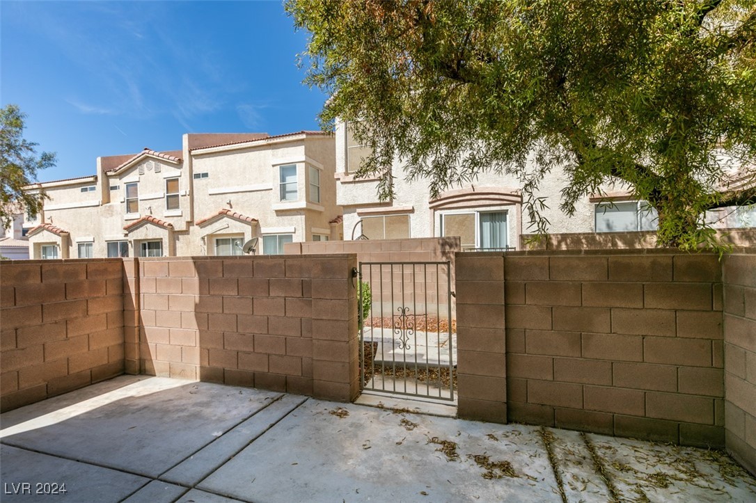 3233 Dragon Fly Street, North Las Vegas, Nevada image 37