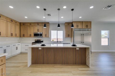 6664 Secluded Avenue Las Vegas NV 89110