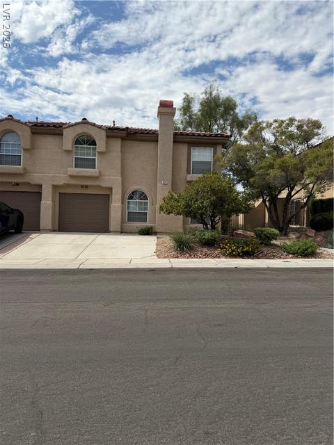 Townhouse For Rent - 7621 Almeria Avenue<br/> Clark County, Las Vegas, NV 89128