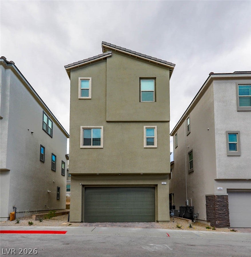 1437 Whistling Kite Street