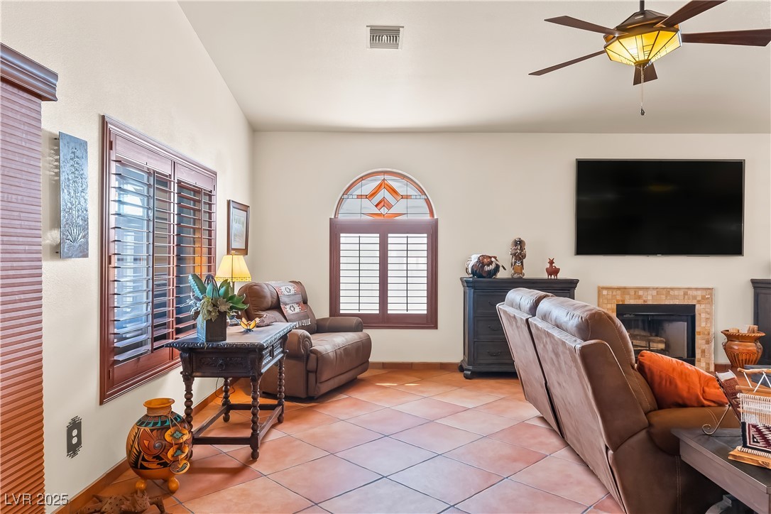 1253 Country Club Drive, Laughlin, Nevada image 11