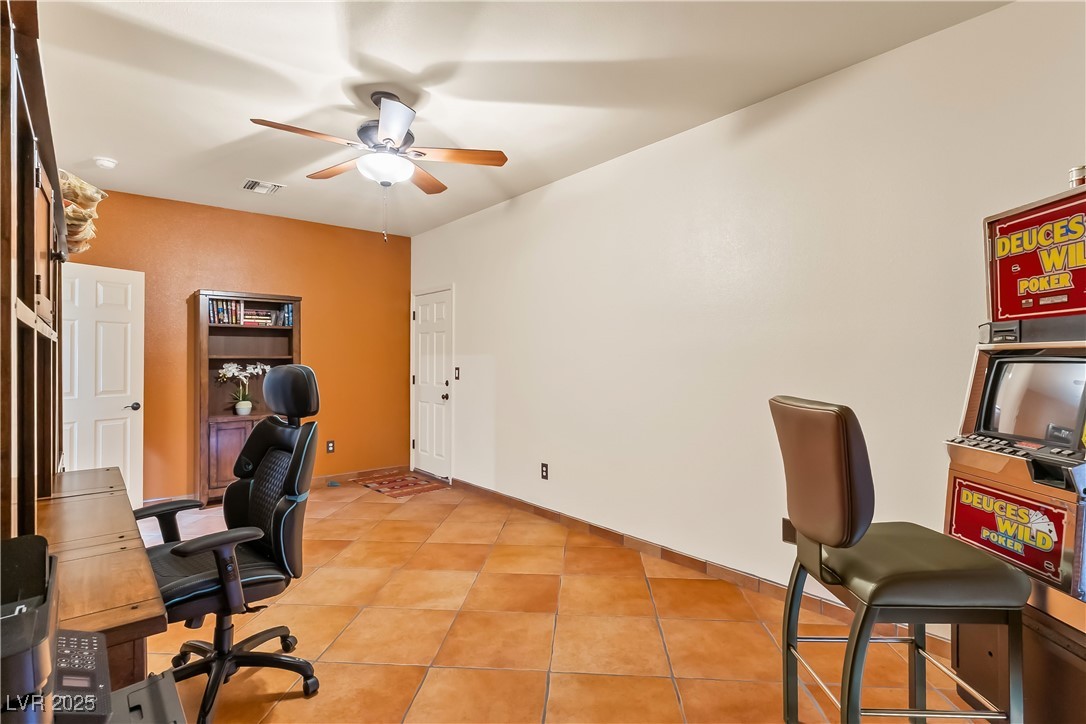 1253 Country Club Drive, Laughlin, Nevada image 39
