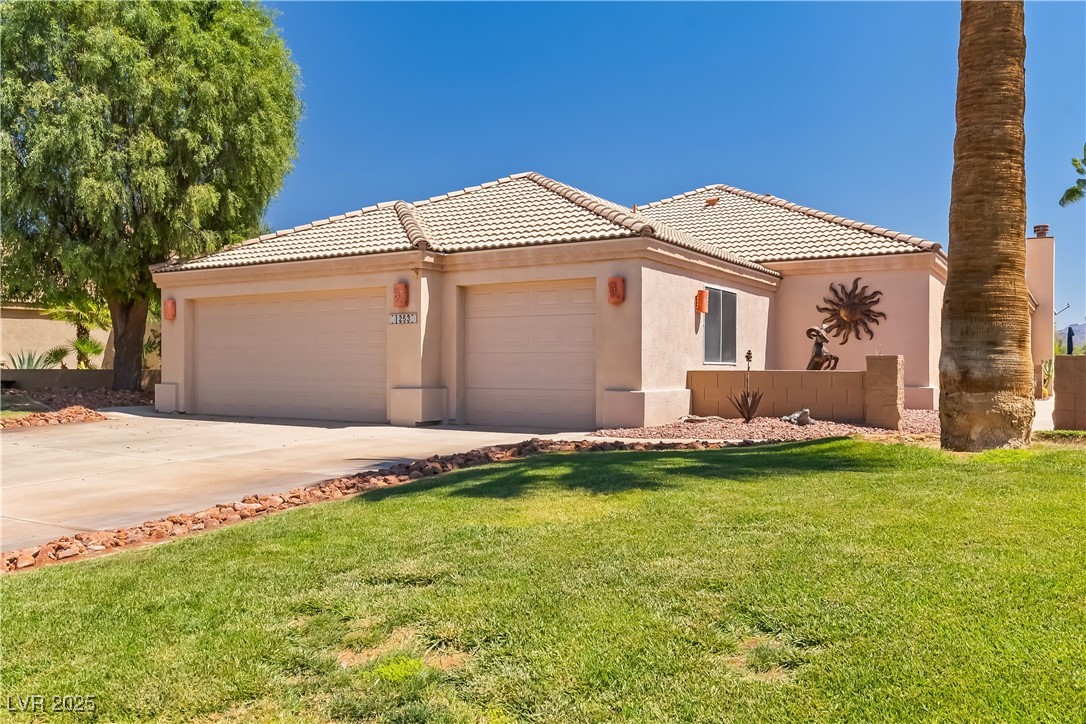1253 Country Club Drive, Laughlin, Nevada image 2