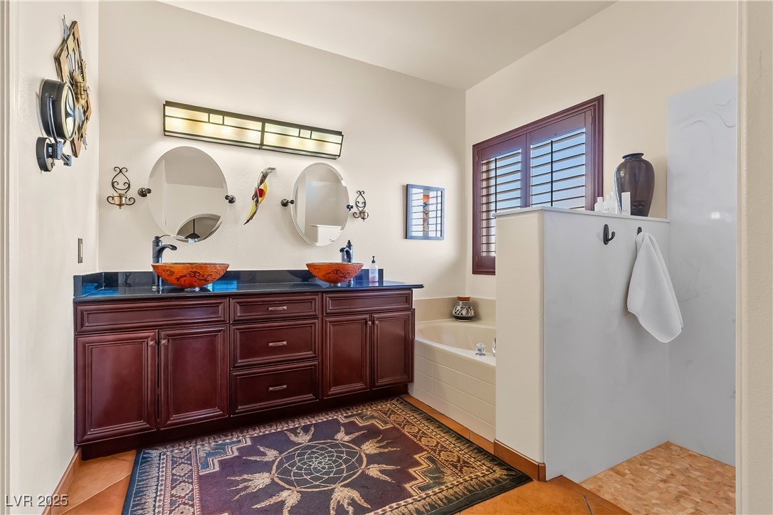 1253 Country Club Drive, Laughlin, Nevada image 29