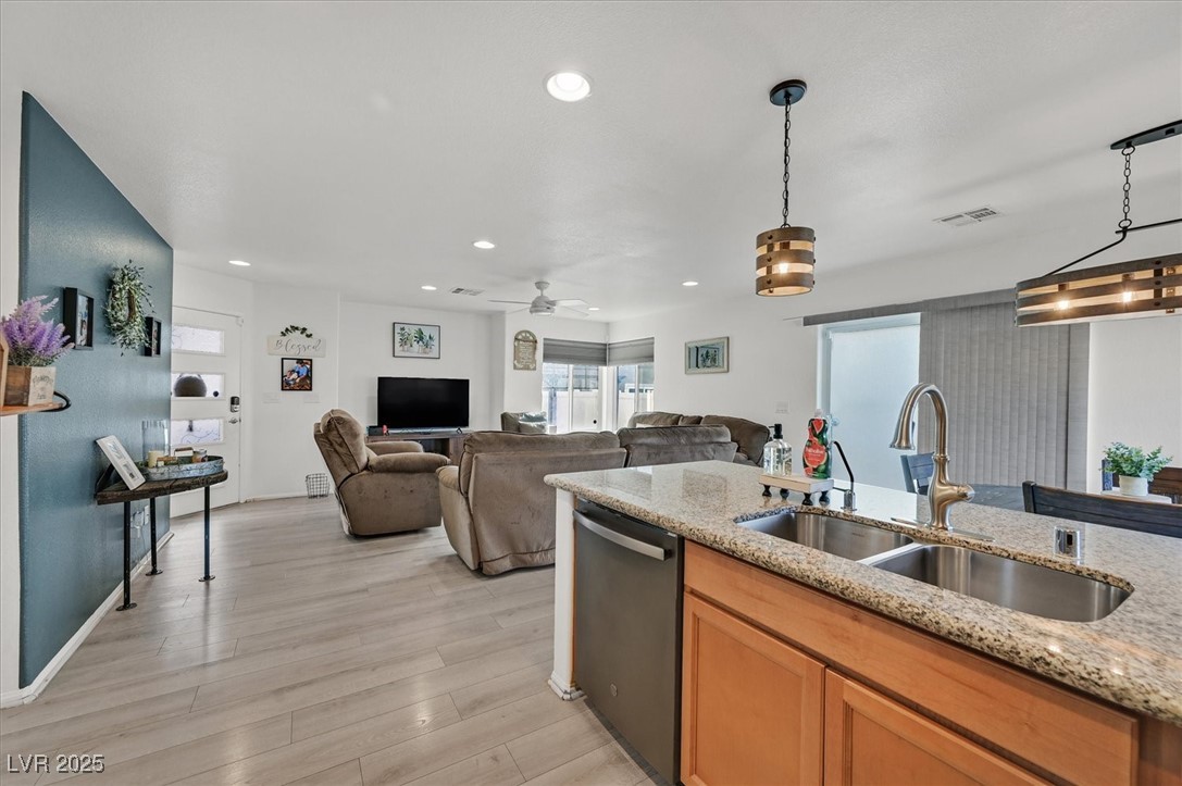 North Las Vegas, Nevada 89032, United States, 3 Bedrooms Bedrooms, ,3 BathroomsBathrooms,Residential,Active,248646