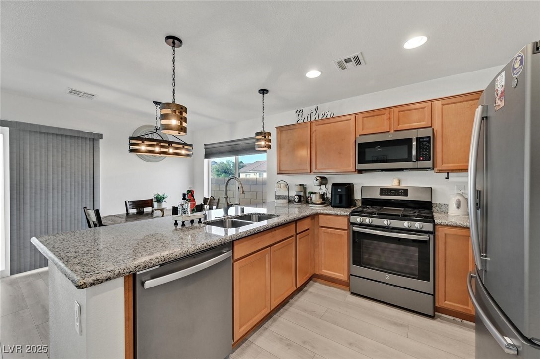 North Las Vegas, Nevada 89032, United States, 3 Bedrooms Bedrooms, ,3 BathroomsBathrooms,Residential,Active,248646