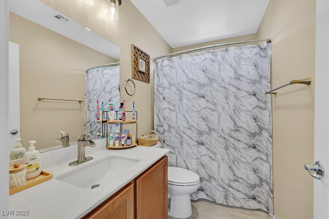 North Las Vegas, Nevada 89032, United States, 3 Bedrooms Bedrooms, ,3 BathroomsBathrooms,Residential,Active,248646