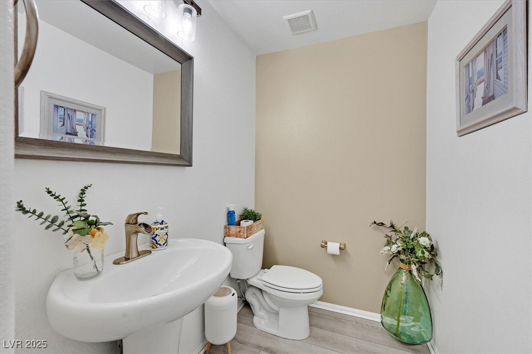 North Las Vegas, Nevada 89032, United States, 3 Bedrooms Bedrooms, ,3 BathroomsBathrooms,Residential,Active,248646