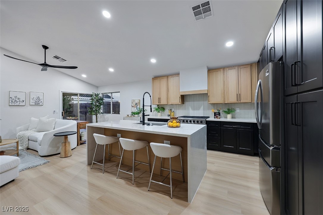 679 Riverband Place, Henderson, Nevada image 3