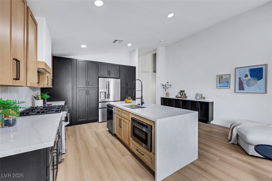 679 Riverband Place, Henderson, Nevada image 18