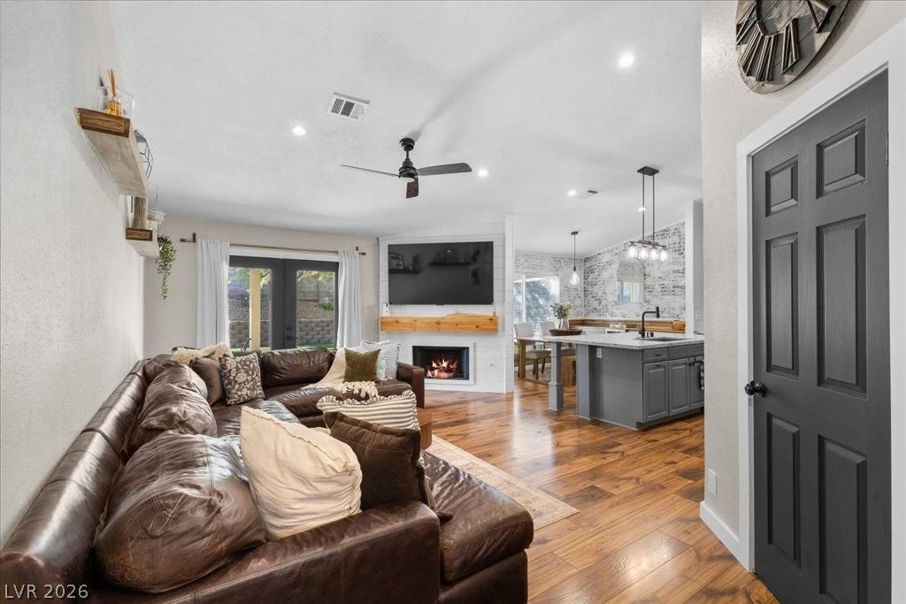 912 High Plains Drive