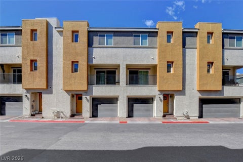 Townhouse For Sale - 3779 Enchanted Sky Street<br/> Las Vegas, NV 89129