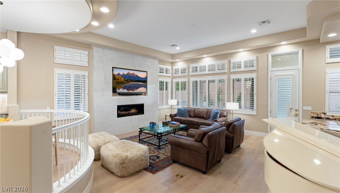 205 Aventura Street