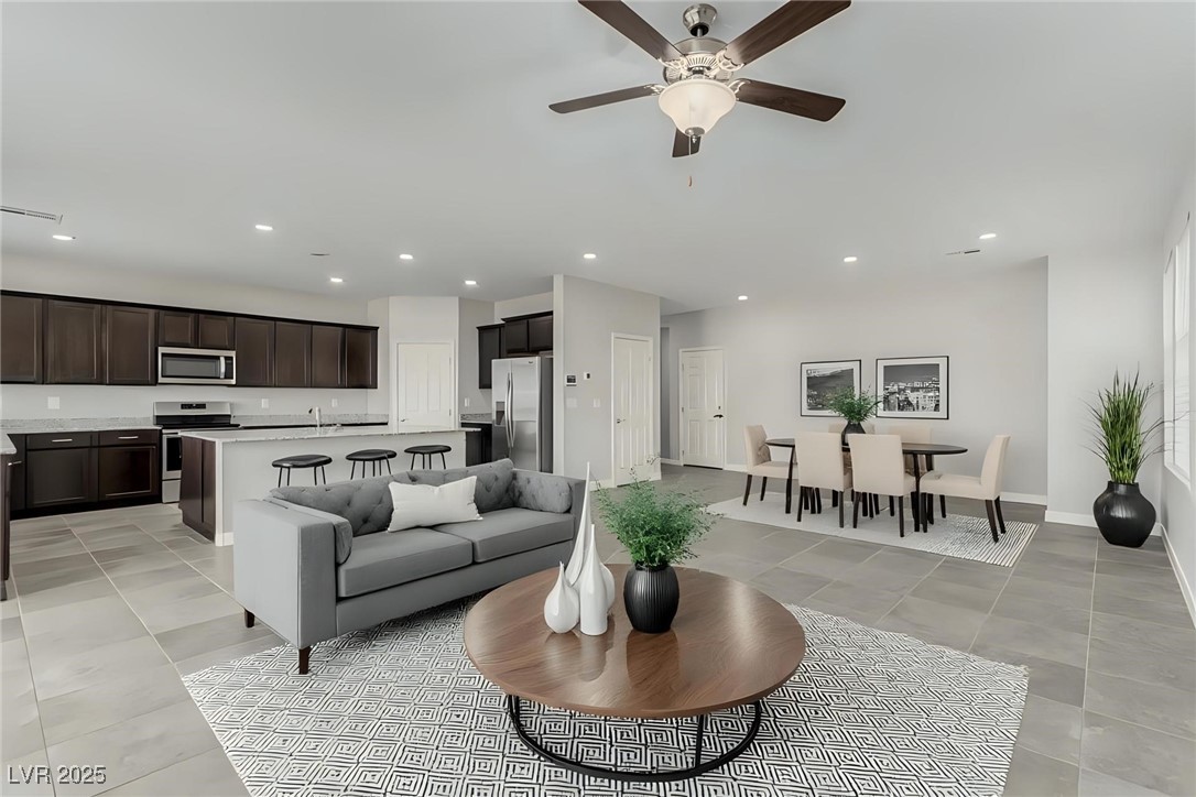 4512 Moon Hill Rock Avenue, North Las Vegas, Nevada image 2