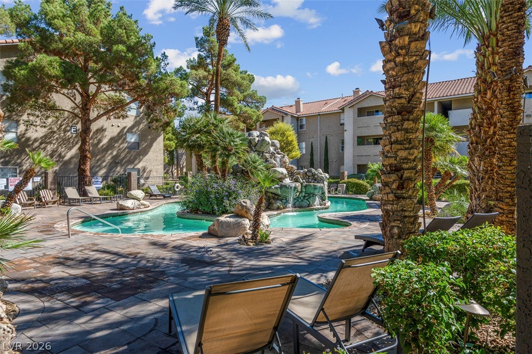 4200 S Valley View Boulevard 1069