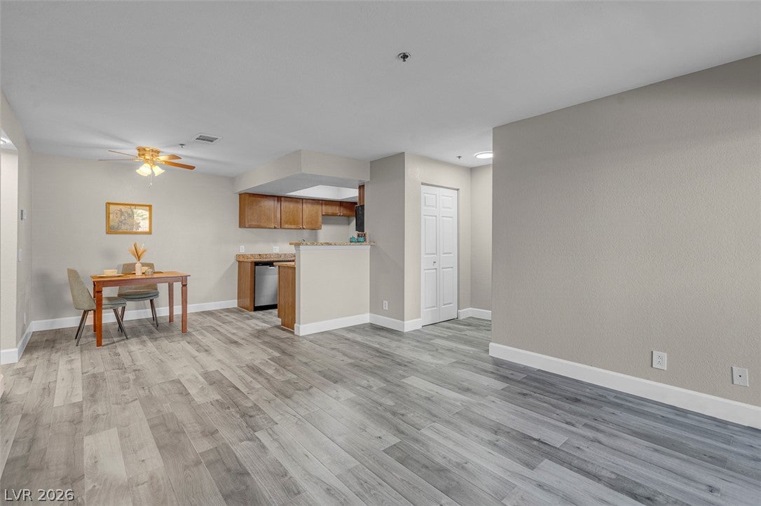 4200 S Valley View Boulevard 1069