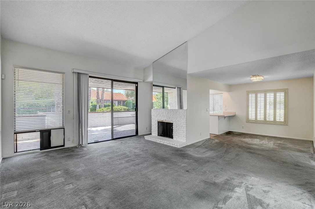 2457 El Paseo Circle