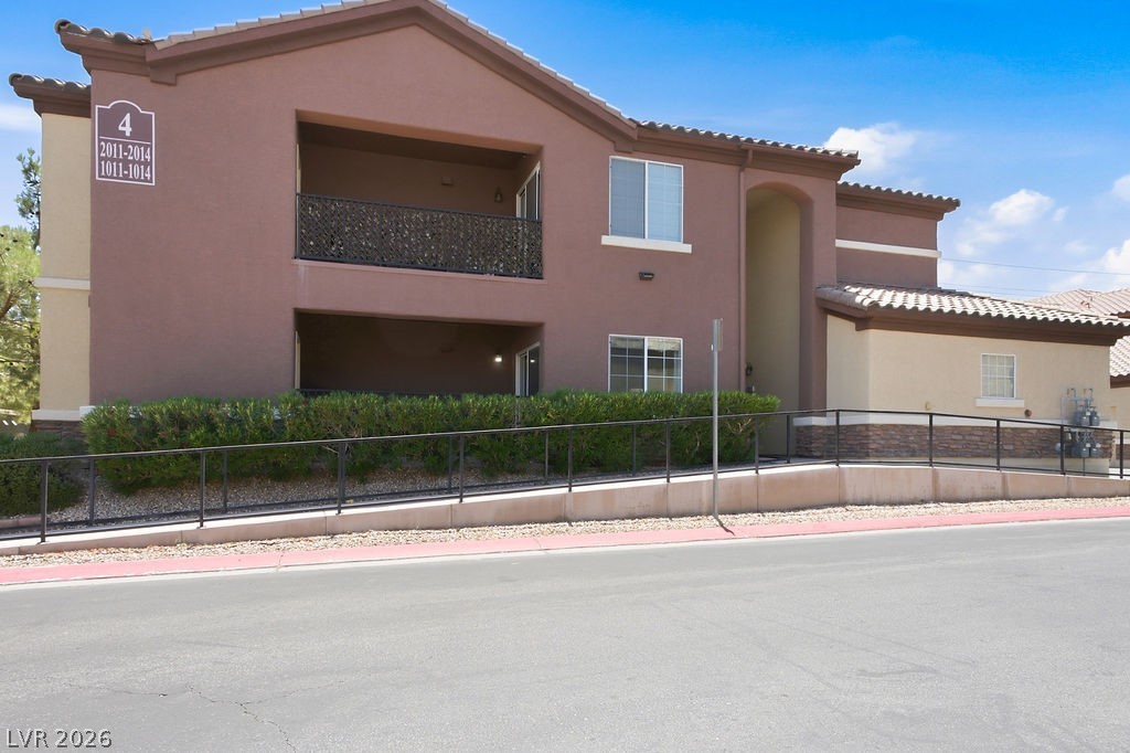 8324 W Charleston Boulevard 1011