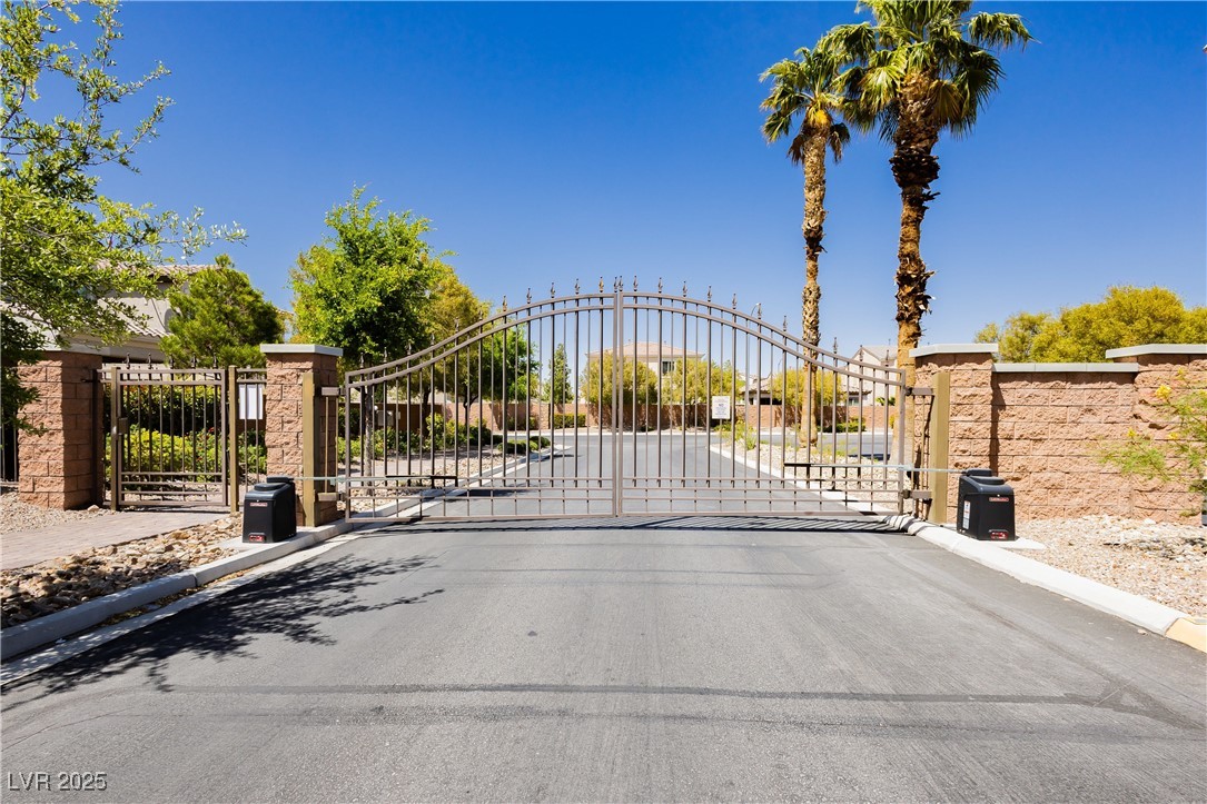 8929 Sleepy Panda Avenue, Las Vegas, Nevada image 27