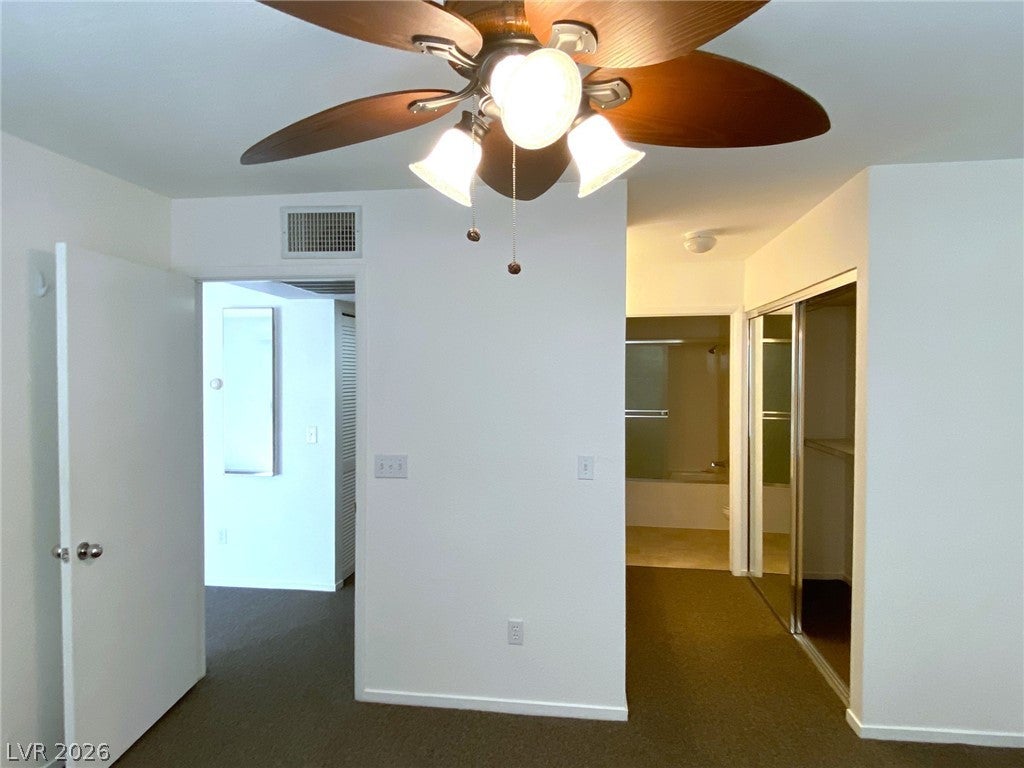 8070 W RUSSELL Road 2105