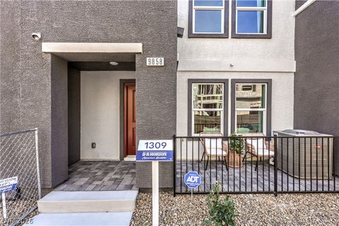 9889 Maple Pass Avenue Las Vegas NV 89178