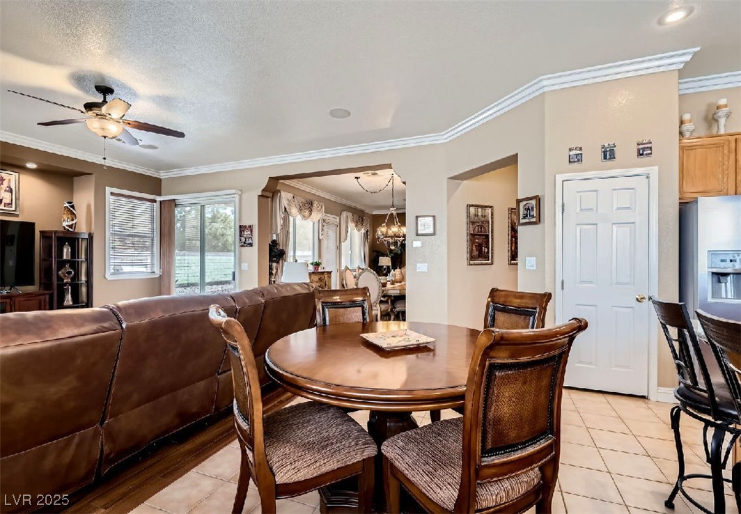 8698 Waterford Bend Street, Las Vegas, Nevada image 14