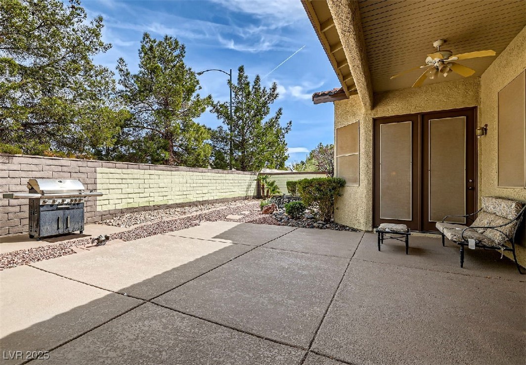 8698 Waterford Bend Street, Las Vegas, Nevada image 26