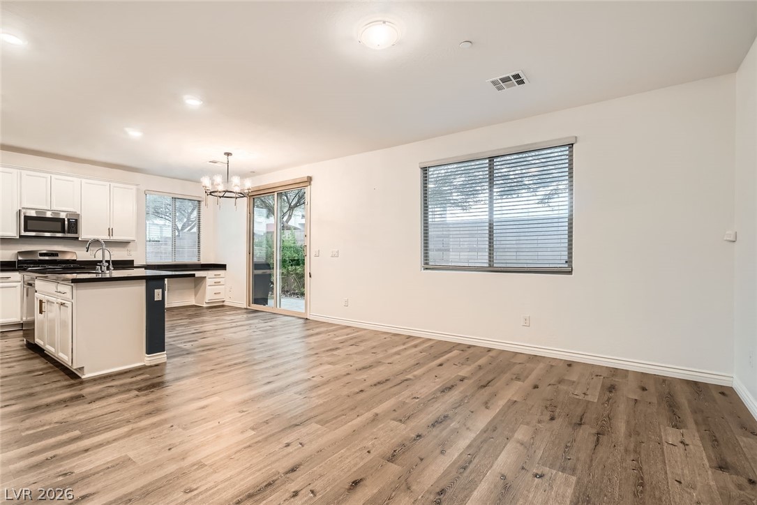 1009 Bluebell Brook Street