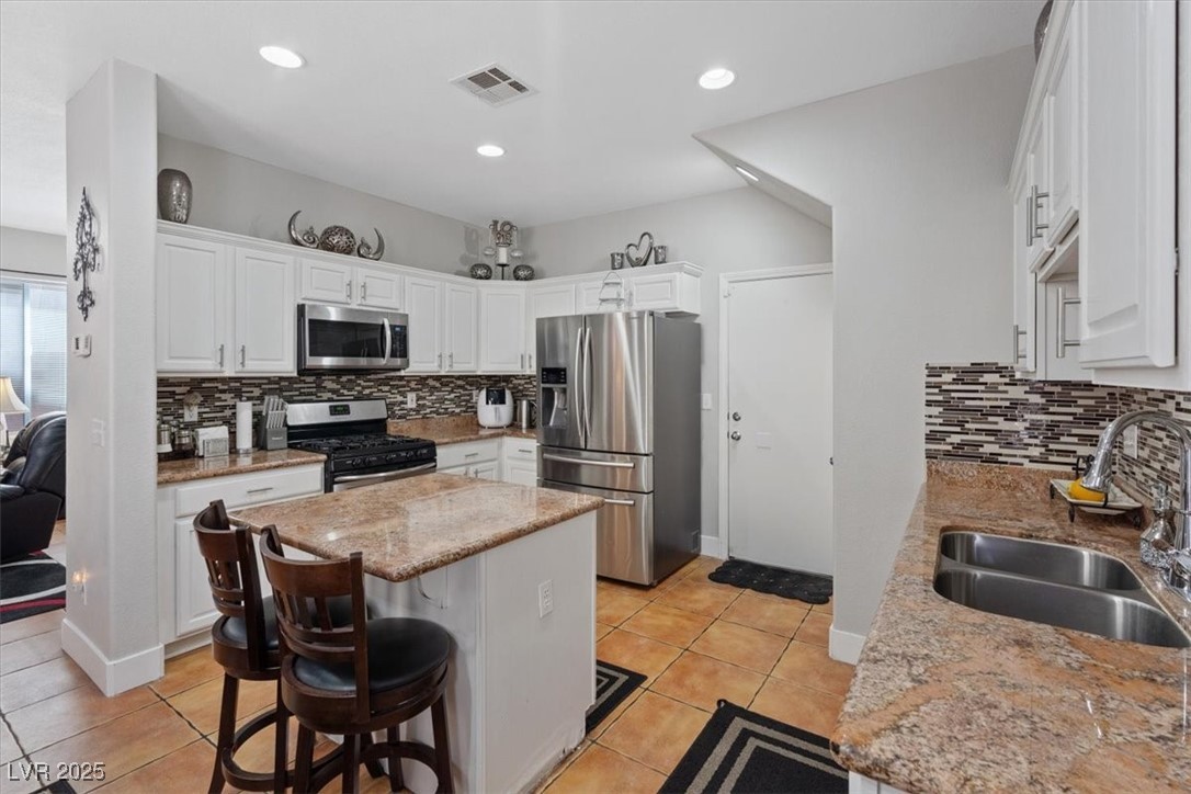 10918 Avenzano Street